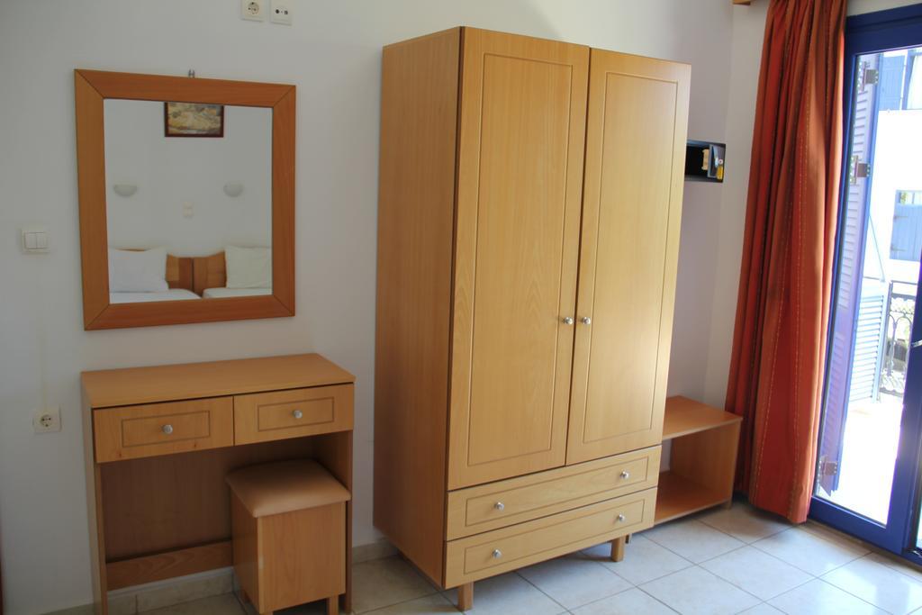 Hotel Stavris Хора-Сфакіон Екстер'єр фото